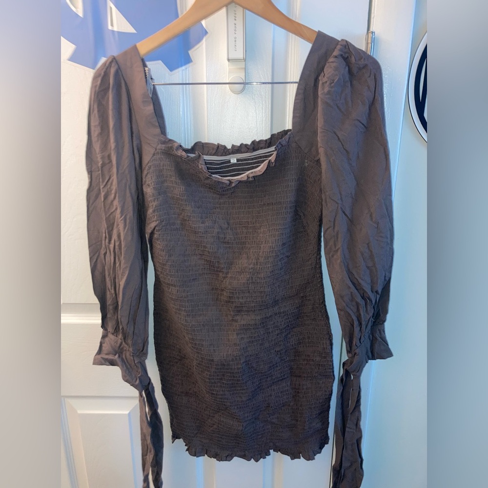 NWOT - Elegant Brown Square Neck Long Sleeve Dress